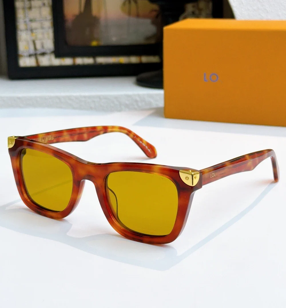 LV Heritage Square Sunglasses Z3158U — image 3