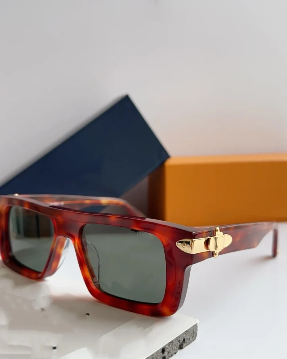 LV Lock Square Sunglasses Z3526W — image 3